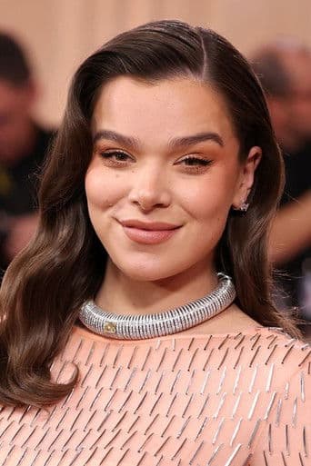 Hailee Steinfeld